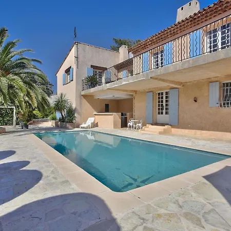Grande Au Calme Avec Piscine *